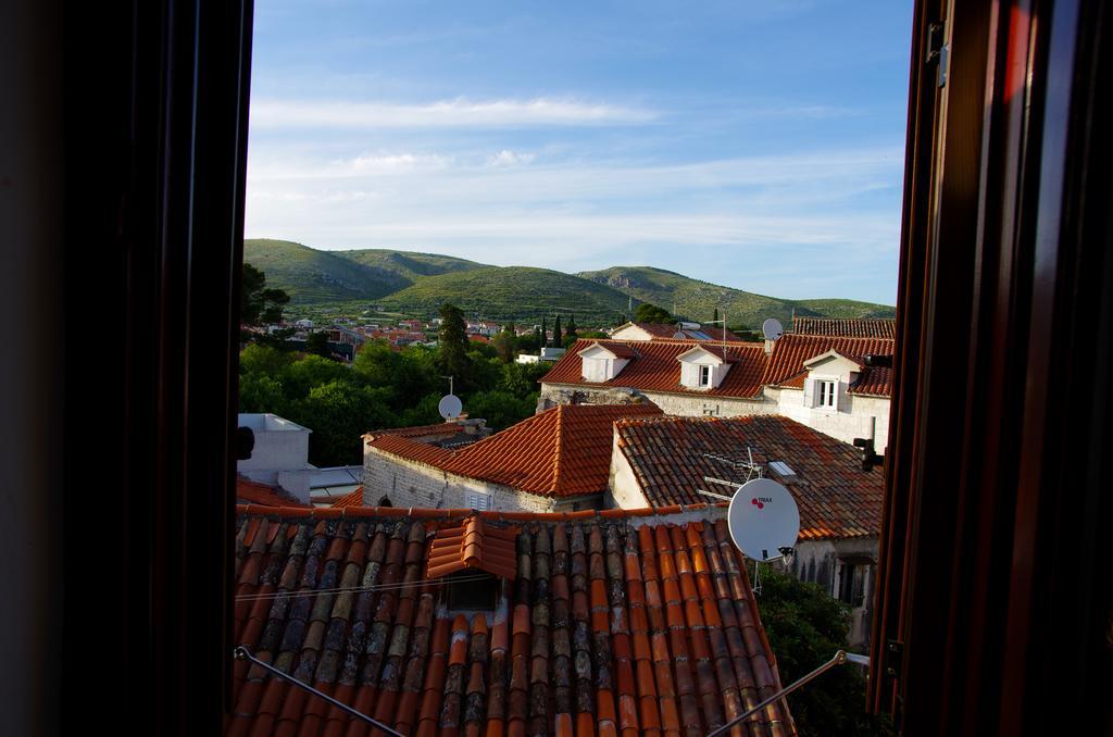 Palace Stafileo Trogir