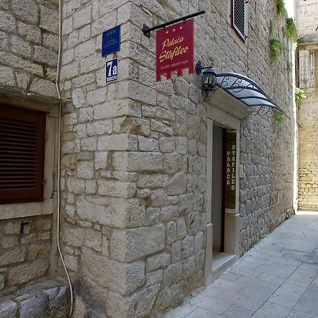 Palace Stafileo Apartment Trogir Exterior photo