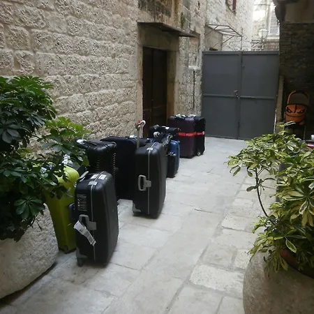 Palace Stafileo Apartment Trogir Exterior photo
