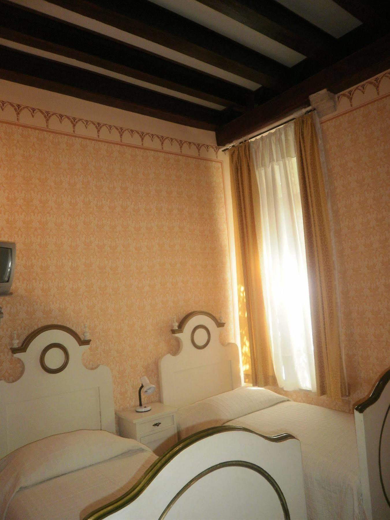 Palace Stafileo Apartment